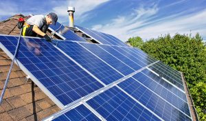 Service d'installation de photovoltaïque et tuiles photovoltaïques à Montendre